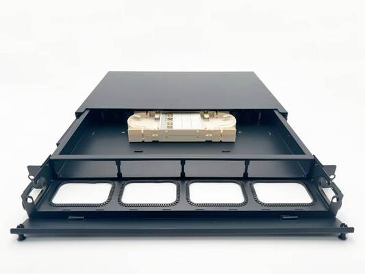 1U Cores MTP MPO -LC Patch panel ODF Chassis enclosure Jenis geser untuk 4 kaset dengan manajemen kabel